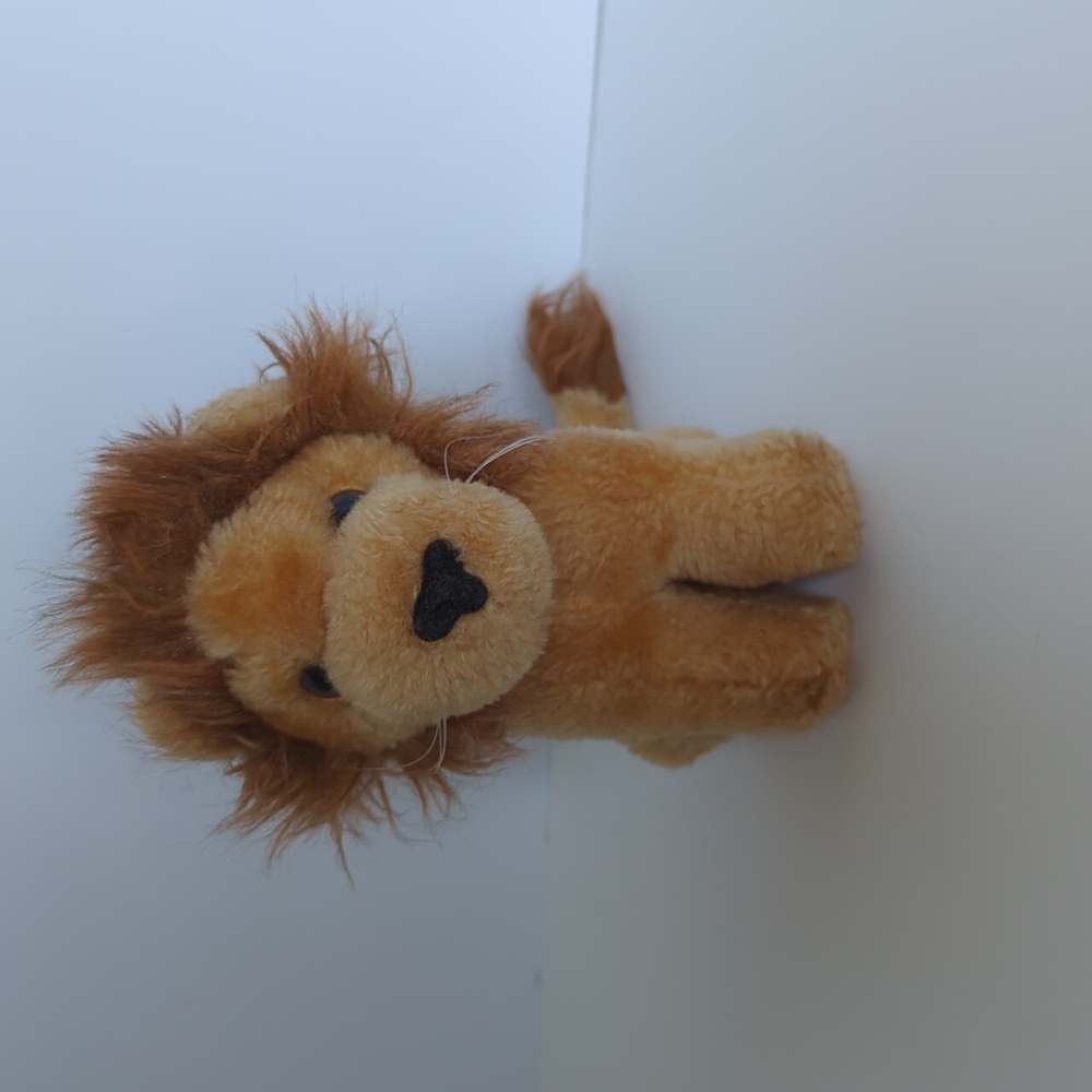 Dakin 1983 Lion Vintage Plush Stuffed Animal